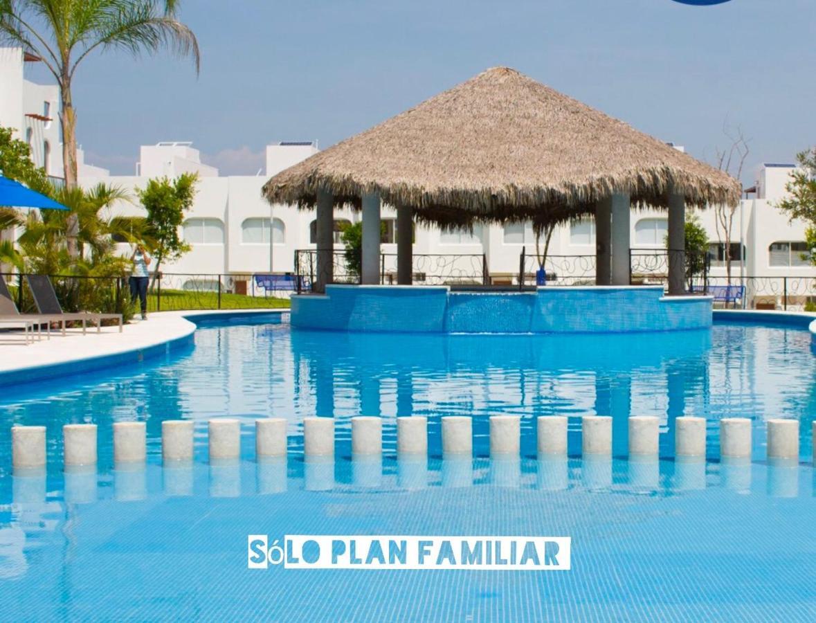 Bonita Casa En Condominio Con Alberca Y Acceso Al Lago Текескитенго Экстерьер фото