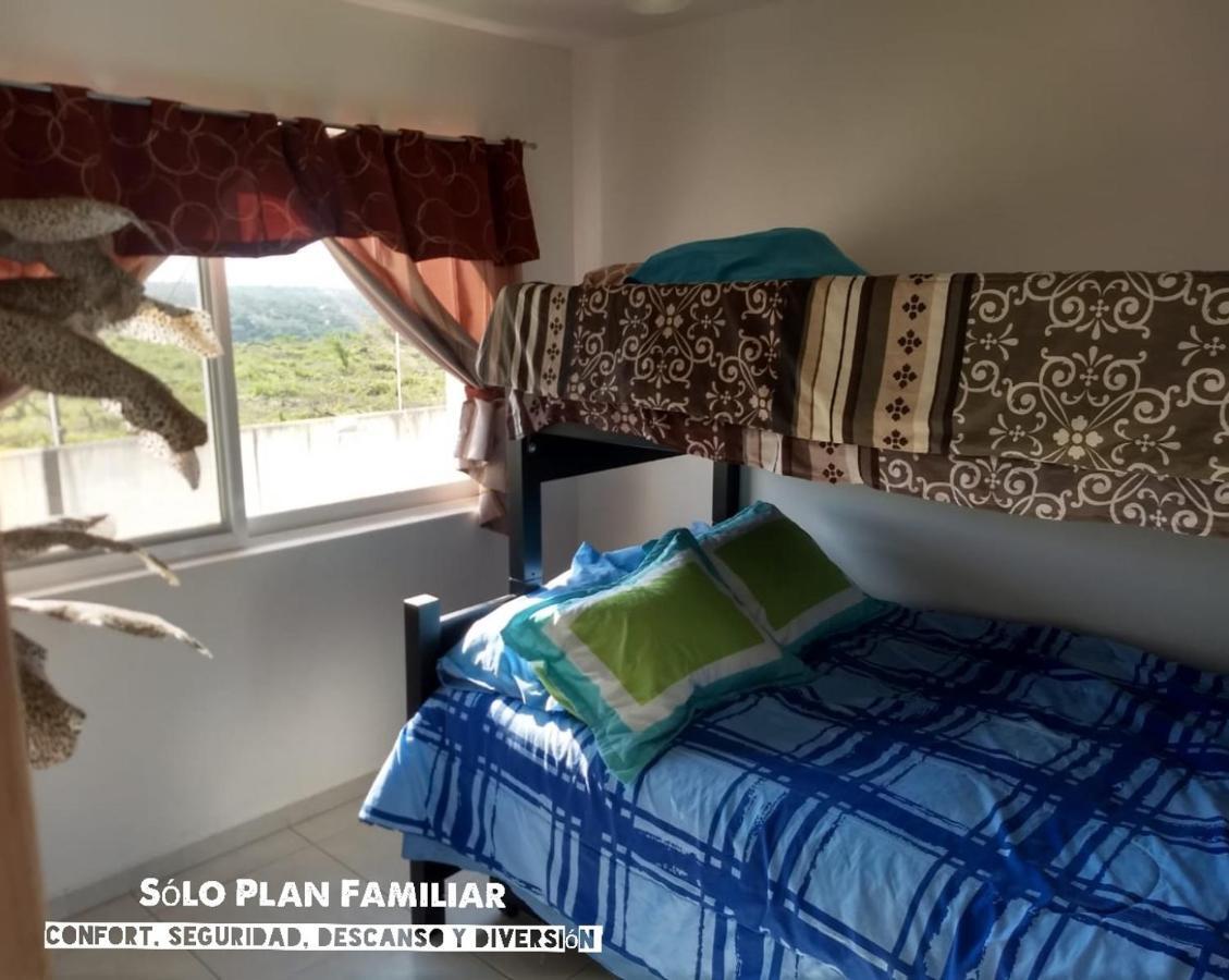 Bonita Casa En Condominio Con Alberca Y Acceso Al Lago Текескитенго Экстерьер фото